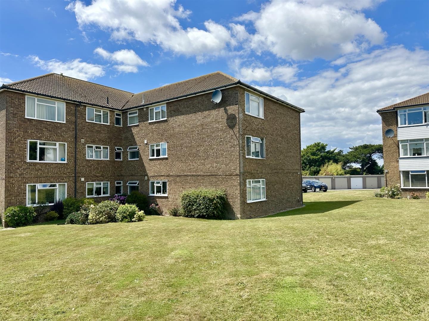 Larkhill, Bexhill